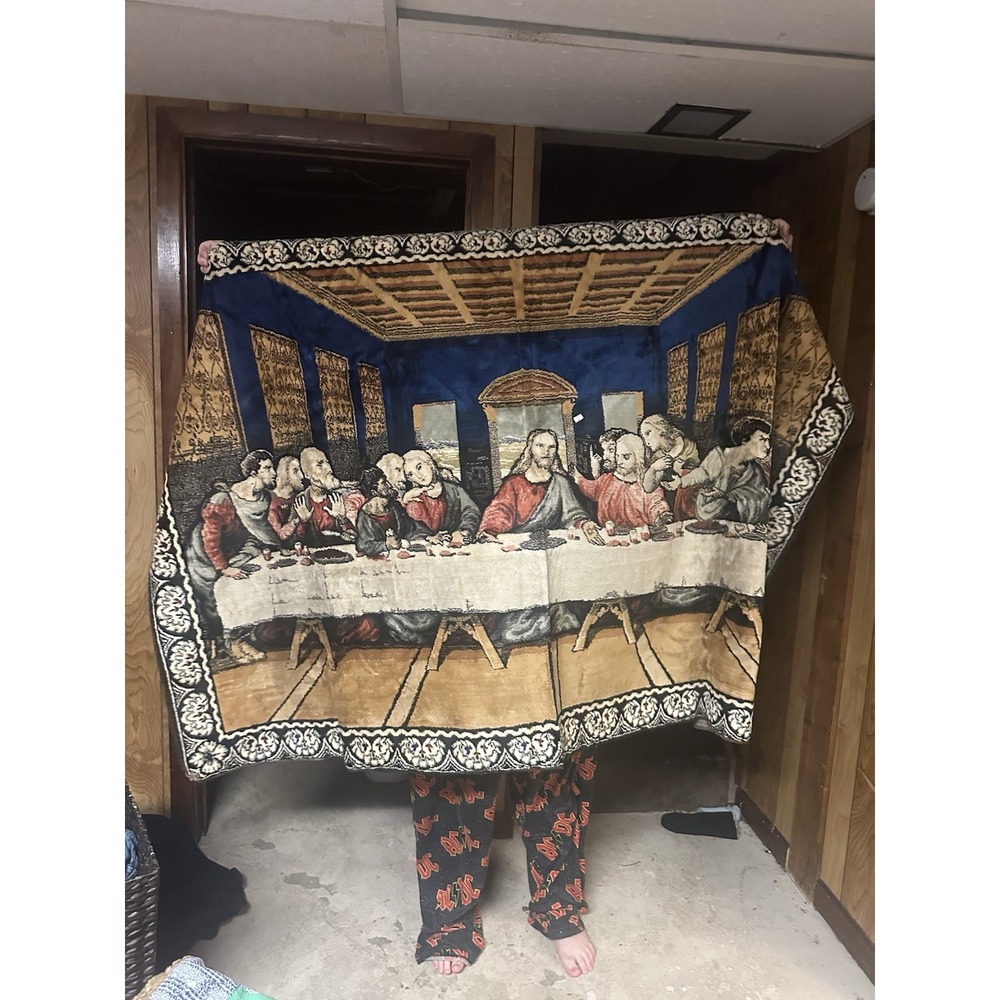 Vtg Tapestry Rug Fabric Wall Hanging Sacred Heart Jesus Last Supper EUC Large